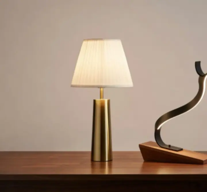 Zestaw bestsellerowych dekoracyjnych lamp dostępnych w Light Fixture Market